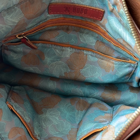 Hobo Leather Crossbody Bag - Picture 8 of 15